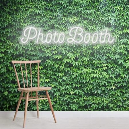 photobooth neon sign